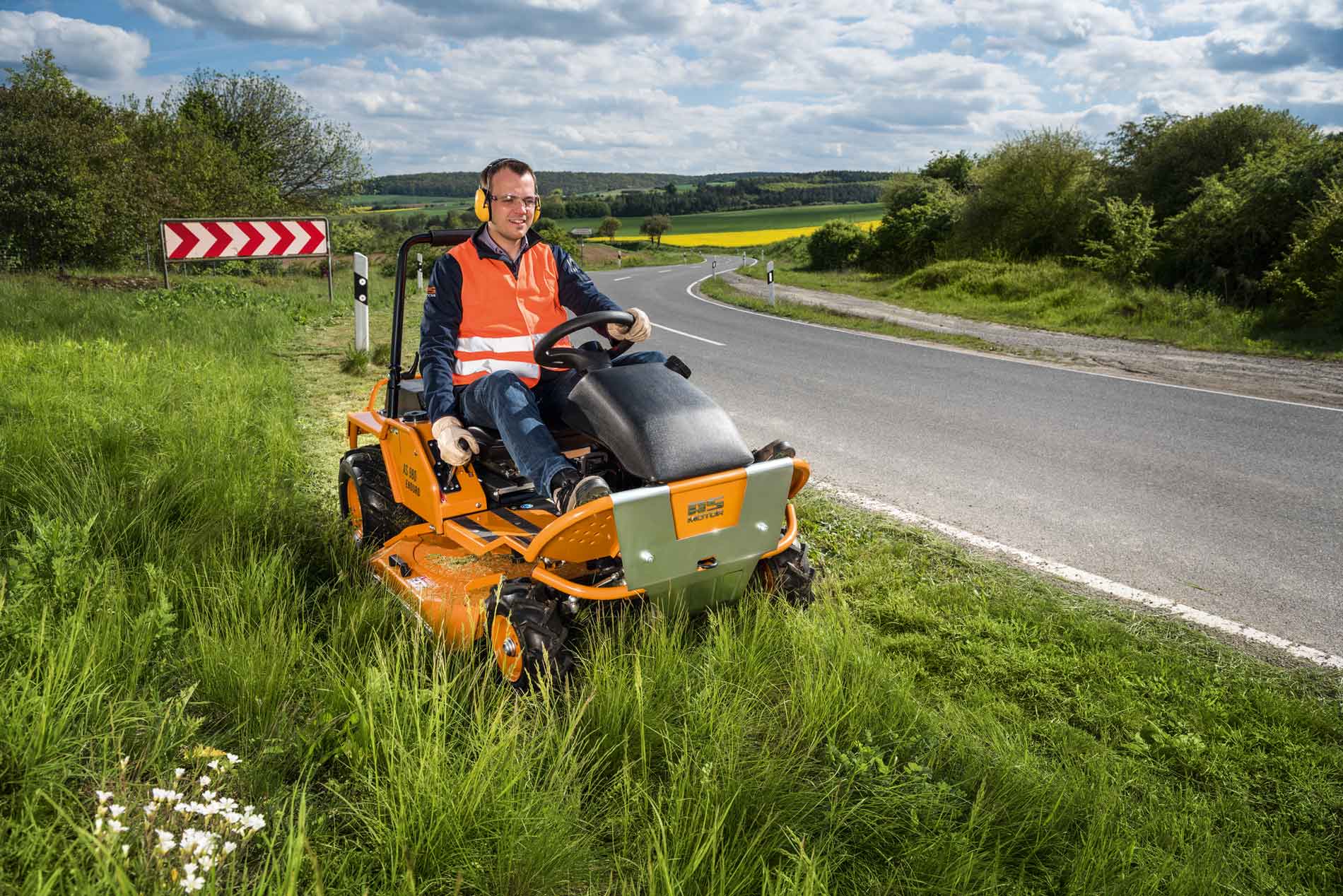 Stihl Center 1 (copy) (copy) (copy)