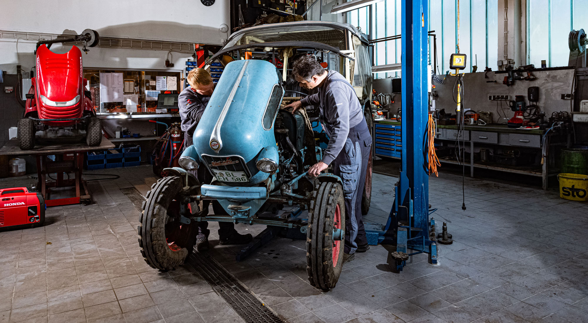 Traktorreparaturen & -restaurierung