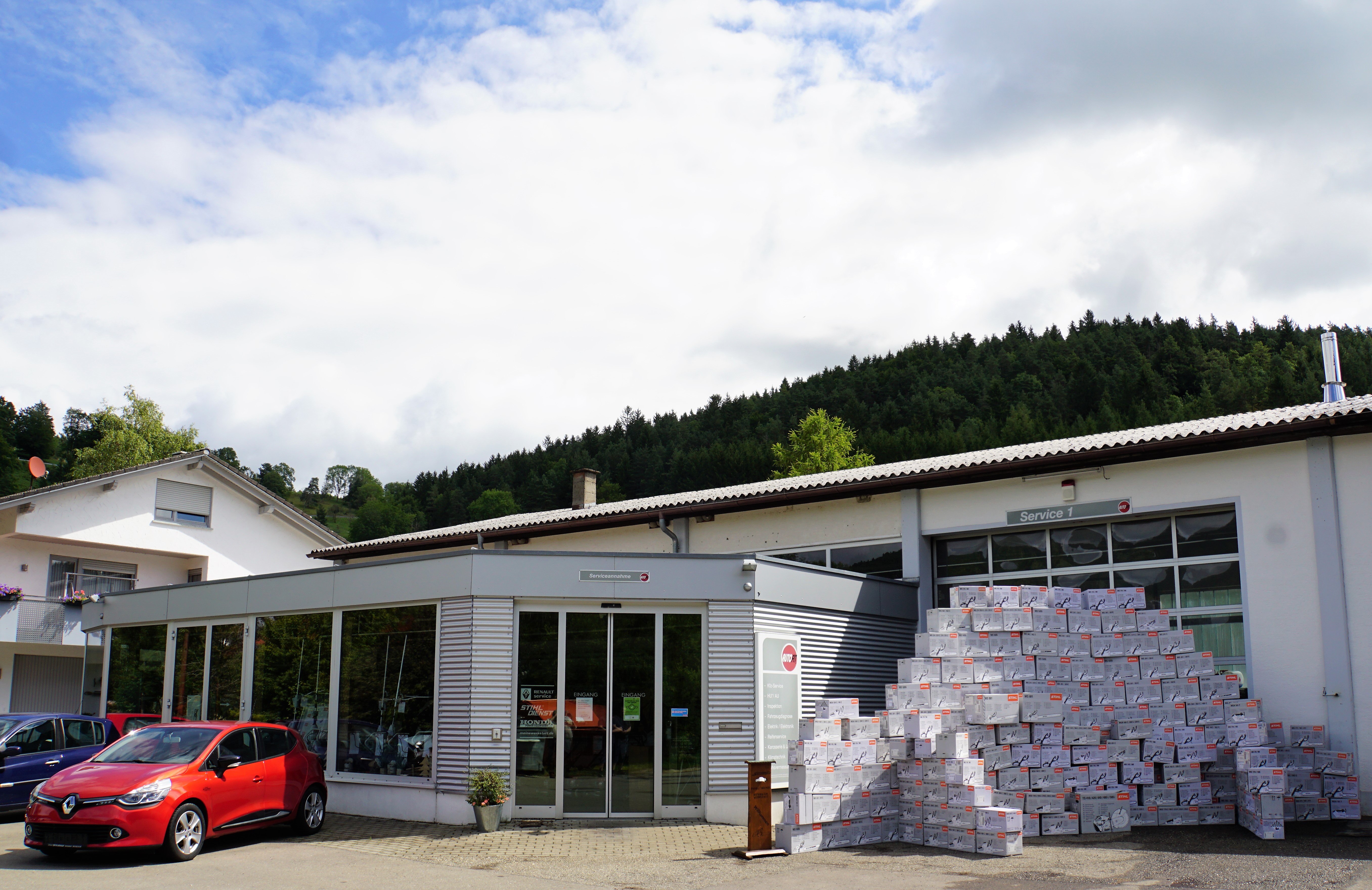 Stihl Center 1 (copy) (copy)